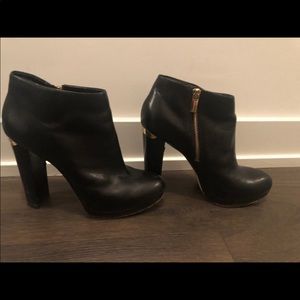 Michael Kors Haven Bootie Size 10
